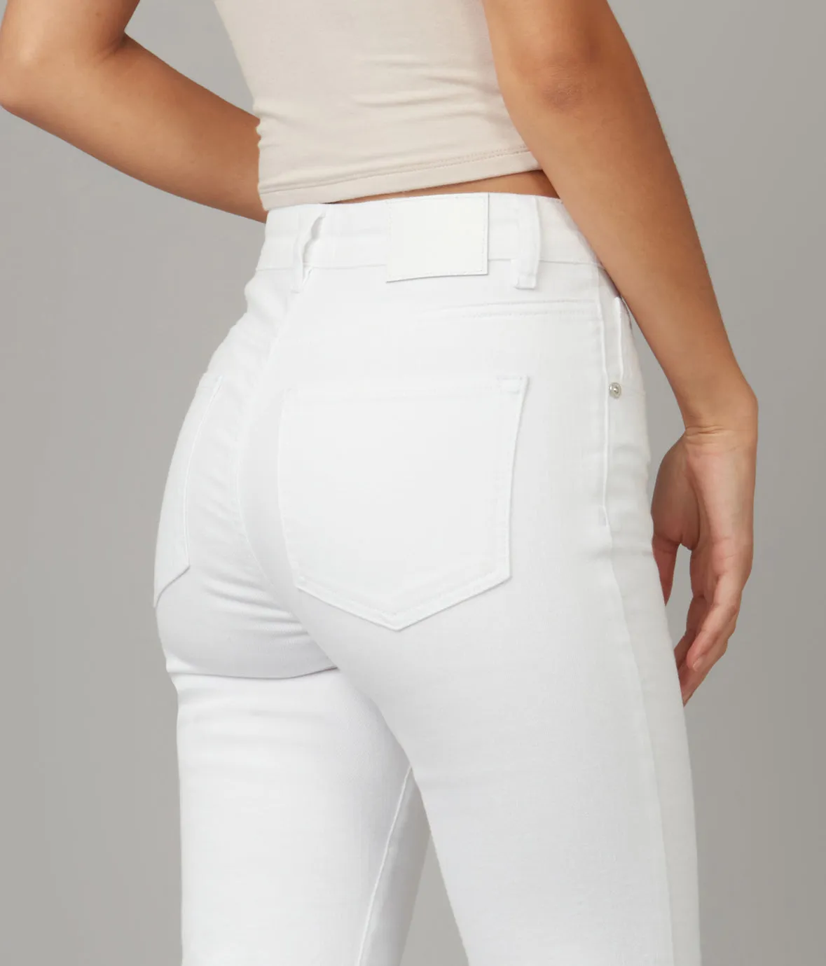 DENVER-WHT High Rise Straight Jeans