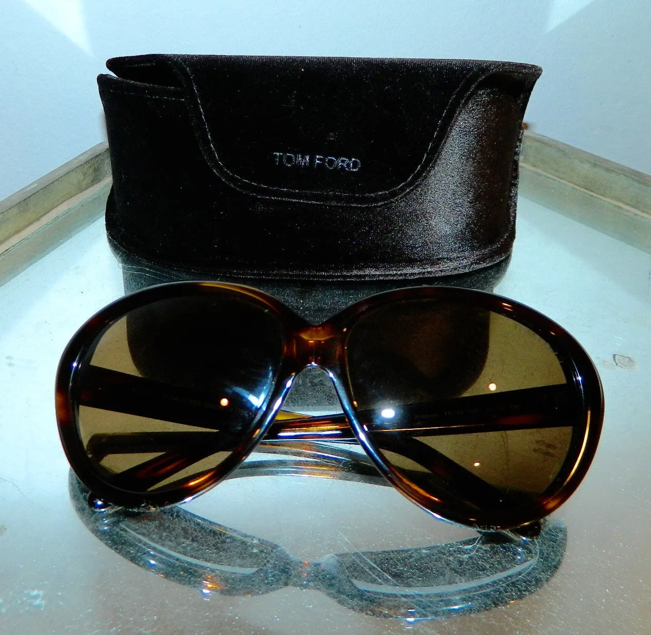 tortoiseshell TOM FORD sunglasses / Anabelle cat eye frames